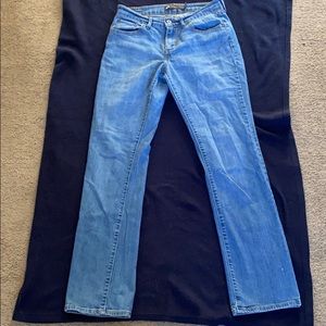 Levi's Straight Leg Jeans